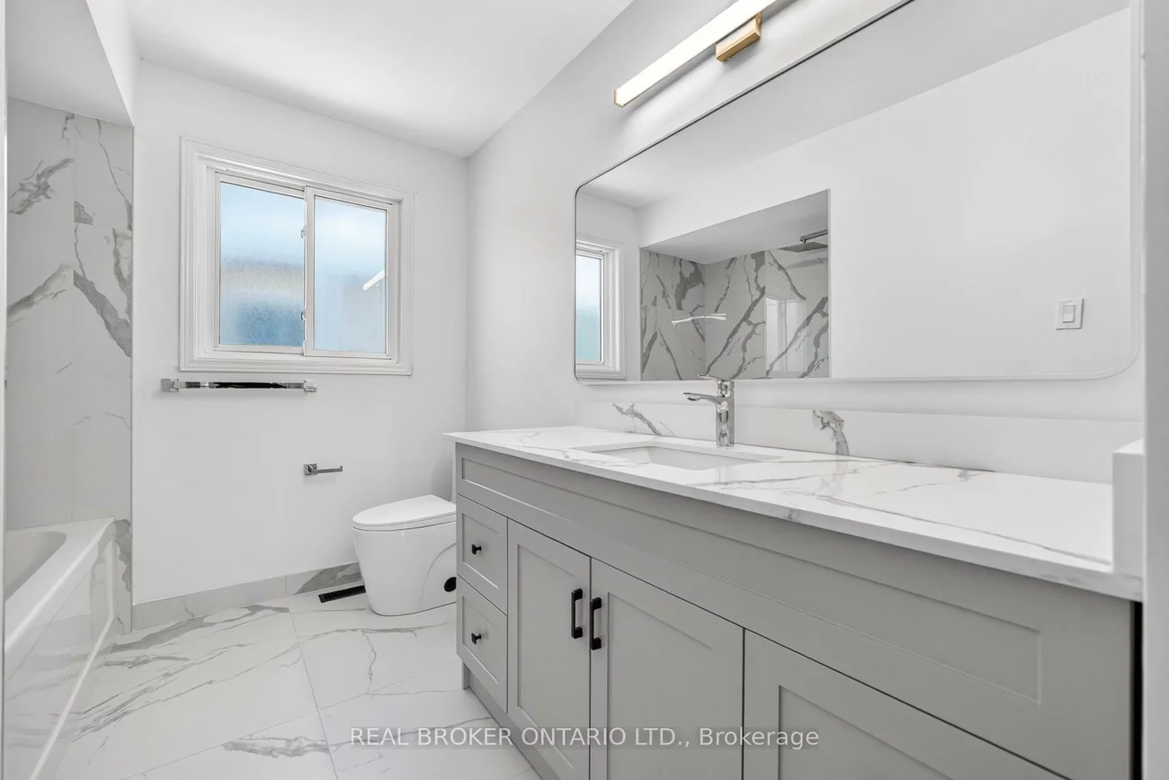 4326, Waterford, Hurontario, Mississauga