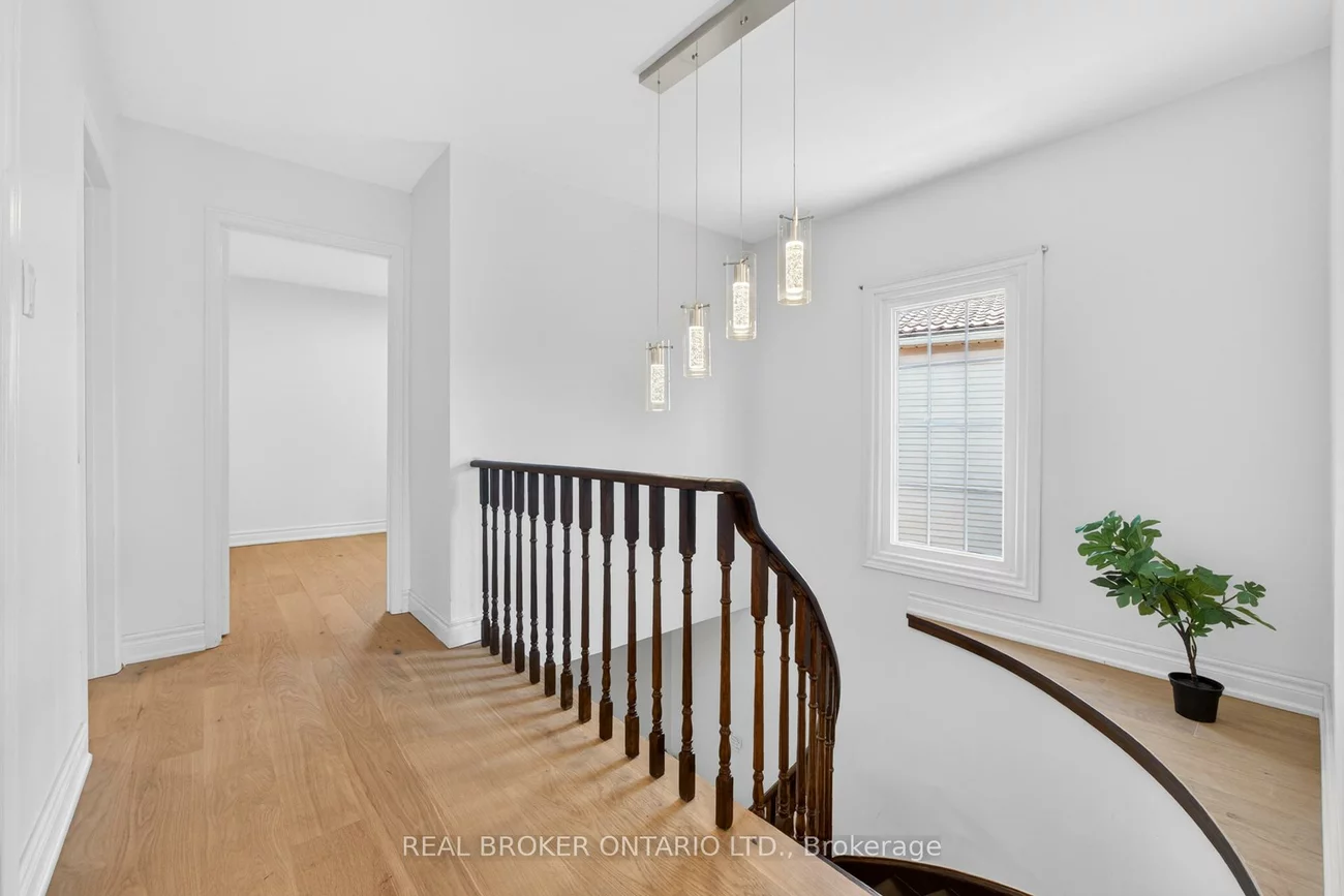 4326, Waterford, Hurontario, Mississauga