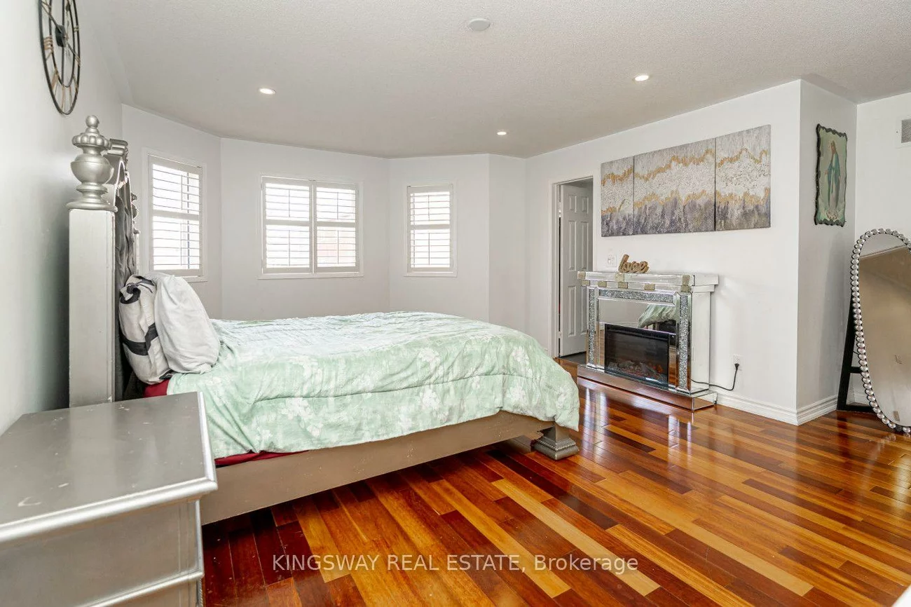 891, STONEBRIDGE, East Credit, Mississauga