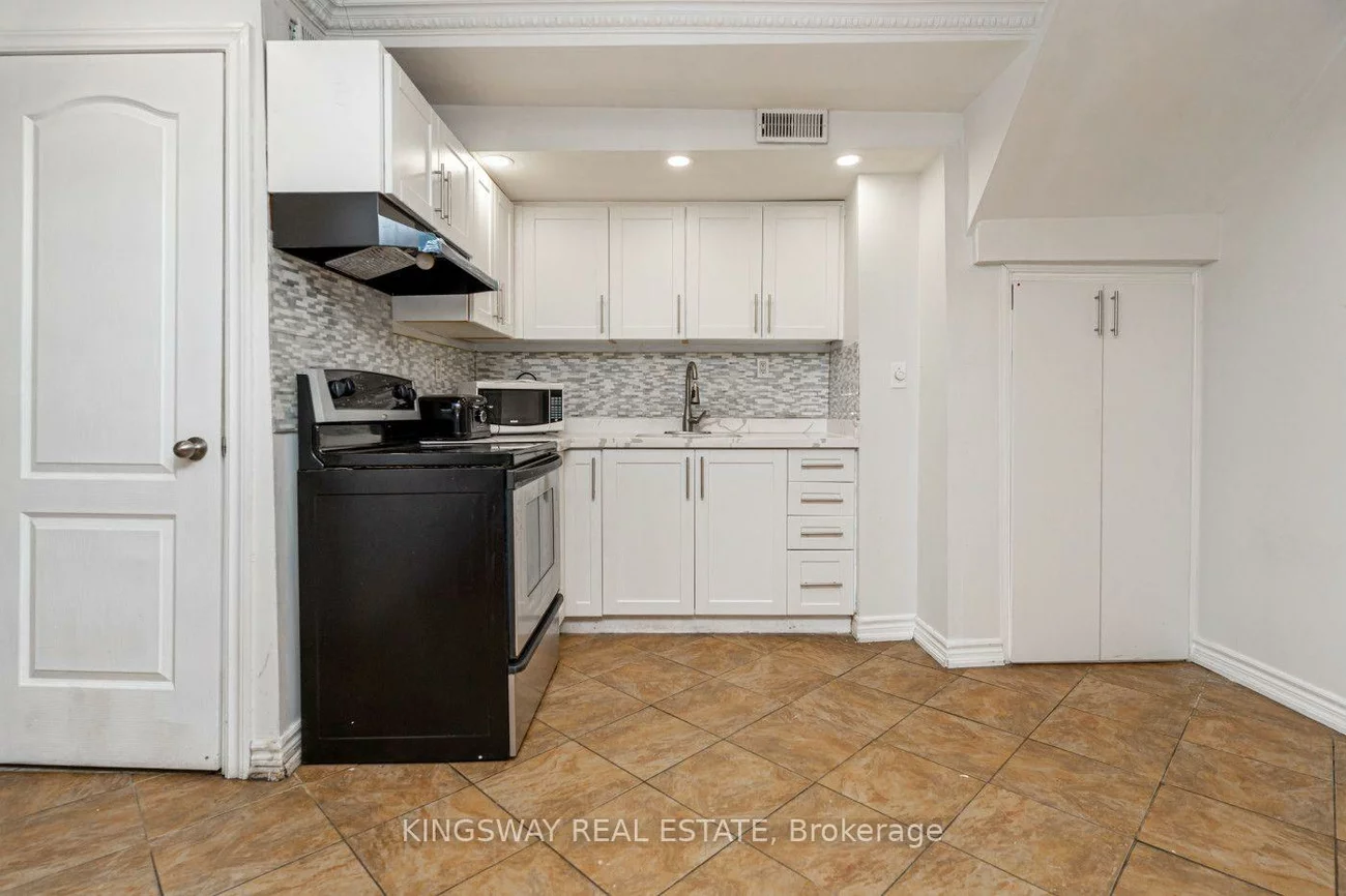 891, STONEBRIDGE, East Credit, Mississauga