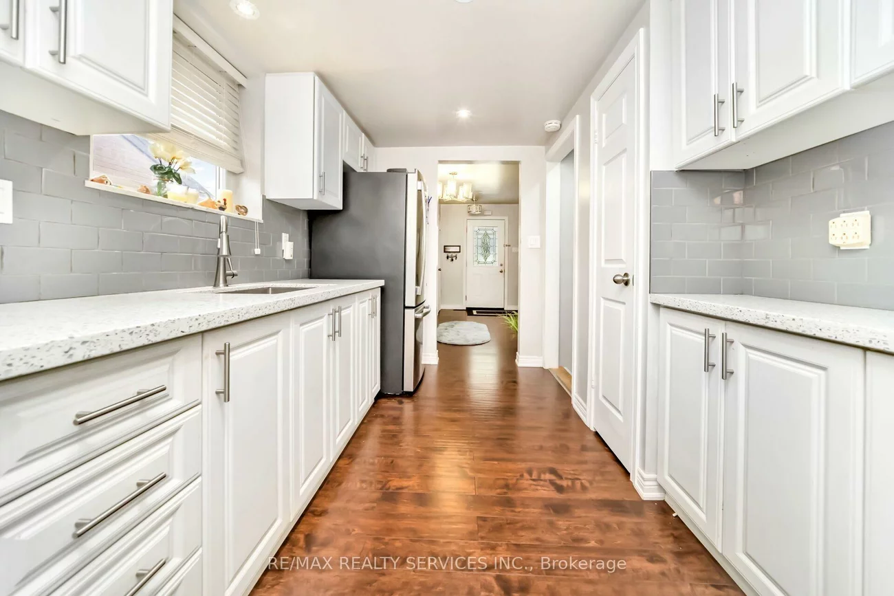 3287, Michaud, Malton, Mississauga