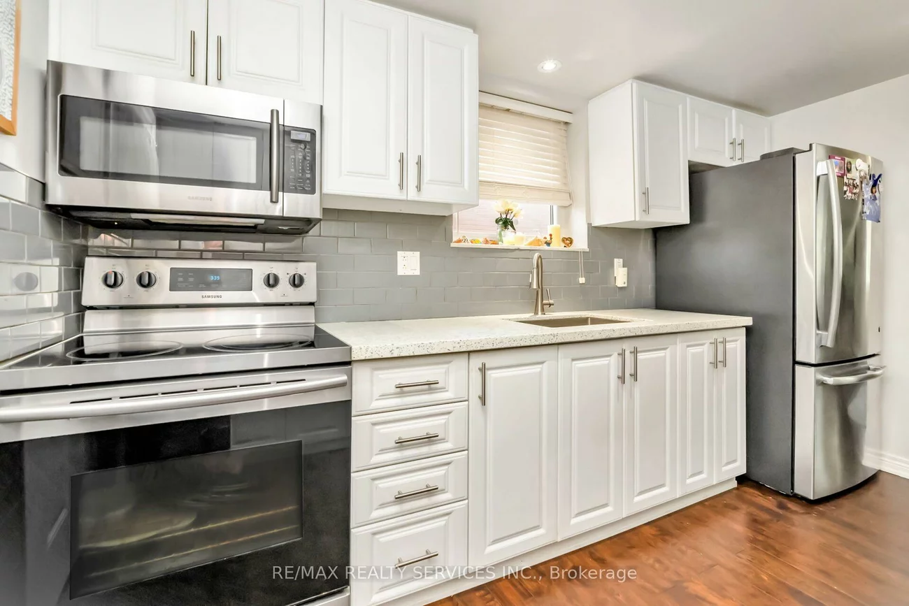 3287, Michaud, Malton, Mississauga