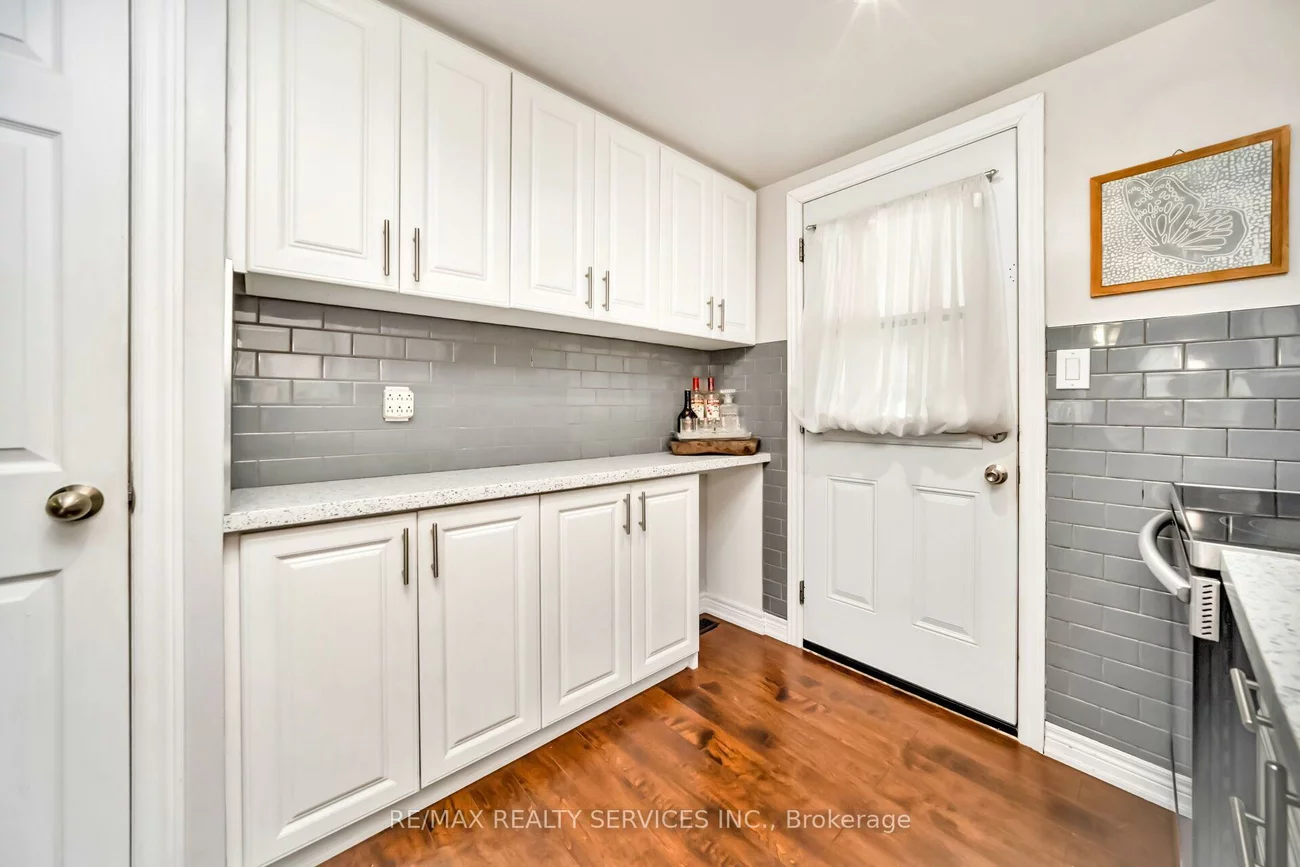 3287, Michaud, Malton, Mississauga