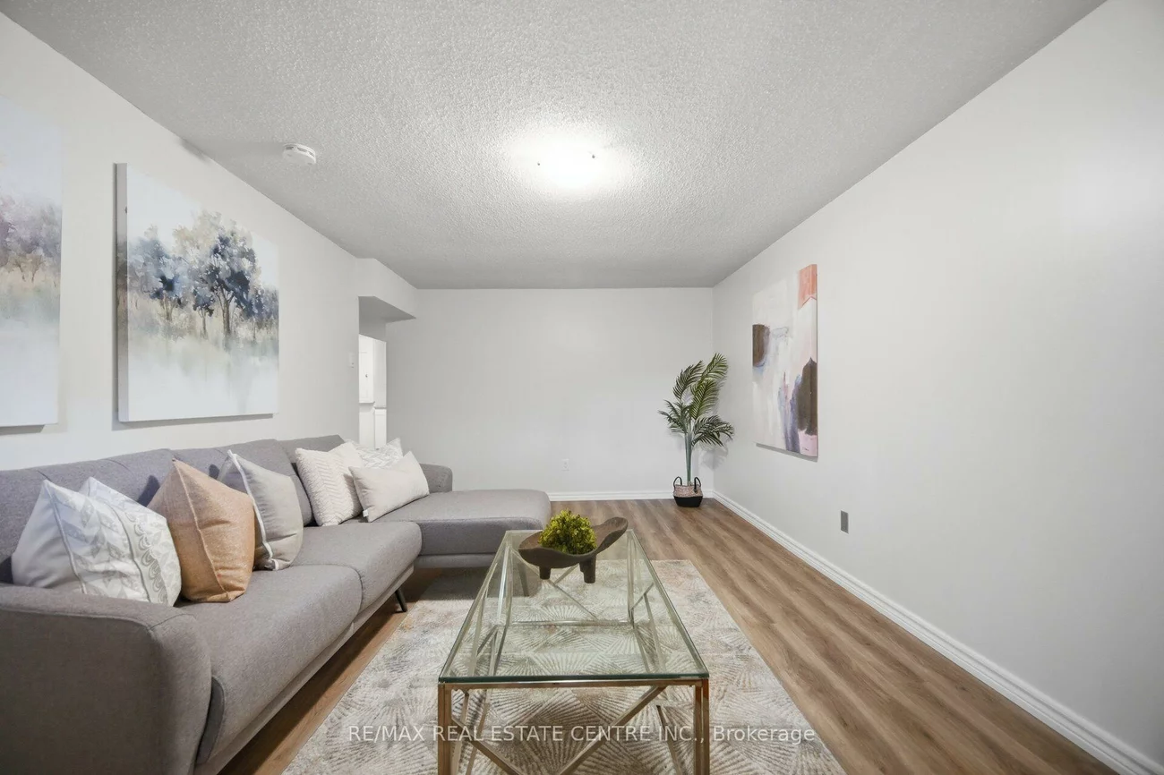 706, Carrying, Creditview, Mississauga