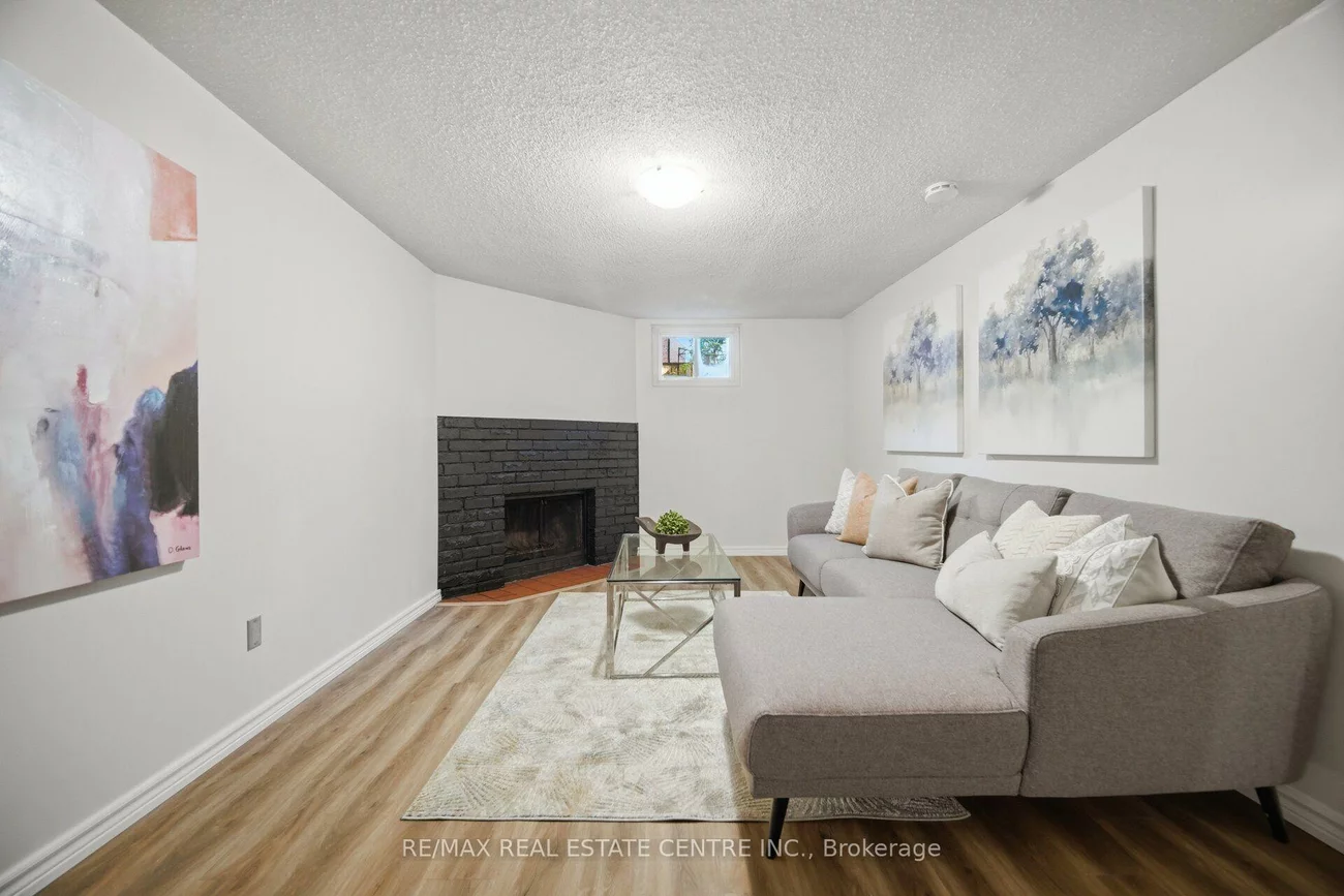 706, Carrying, Creditview, Mississauga