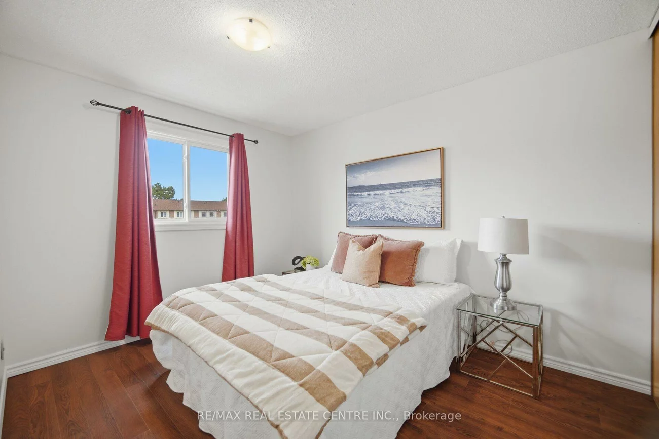 706, Carrying, Creditview, Mississauga