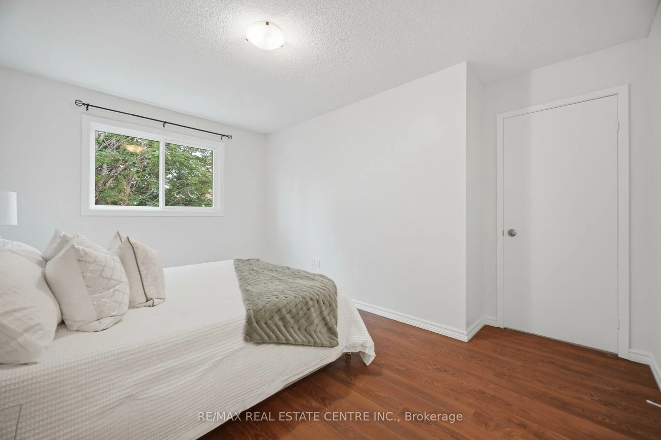 706, Carrying, Creditview, Mississauga