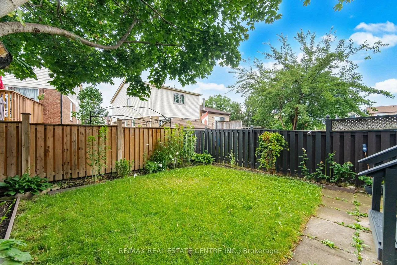 706, Carrying, Creditview, Mississauga