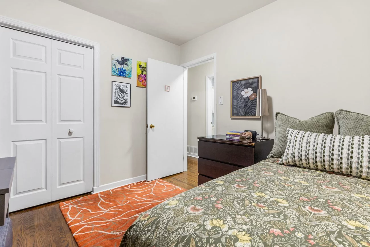 1515, Thetford, Clarkson, Mississauga