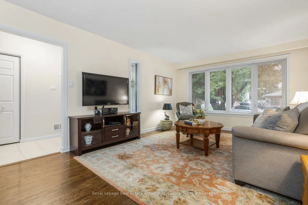 1515, Thetford, Clarkson, Mississauga