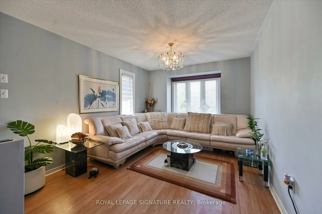 5481, Palmerston, Central Erin Mills, Mississauga