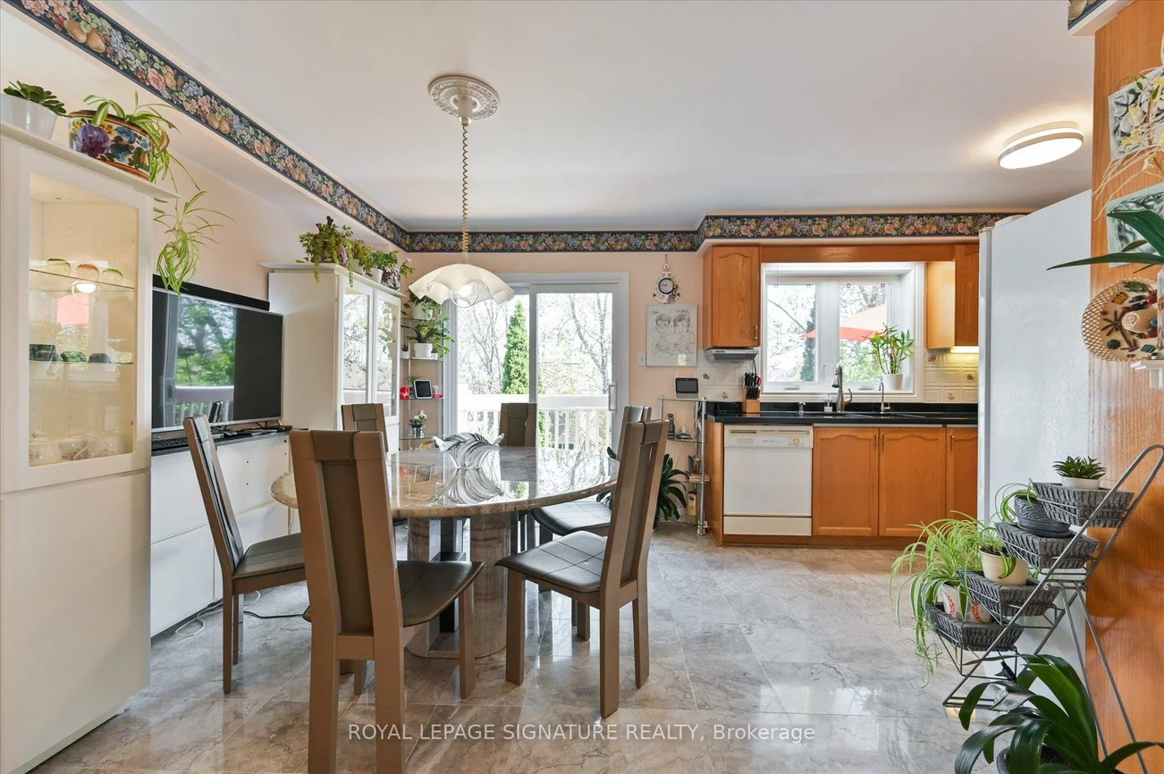 5481, Palmerston, Central Erin Mills, Mississauga