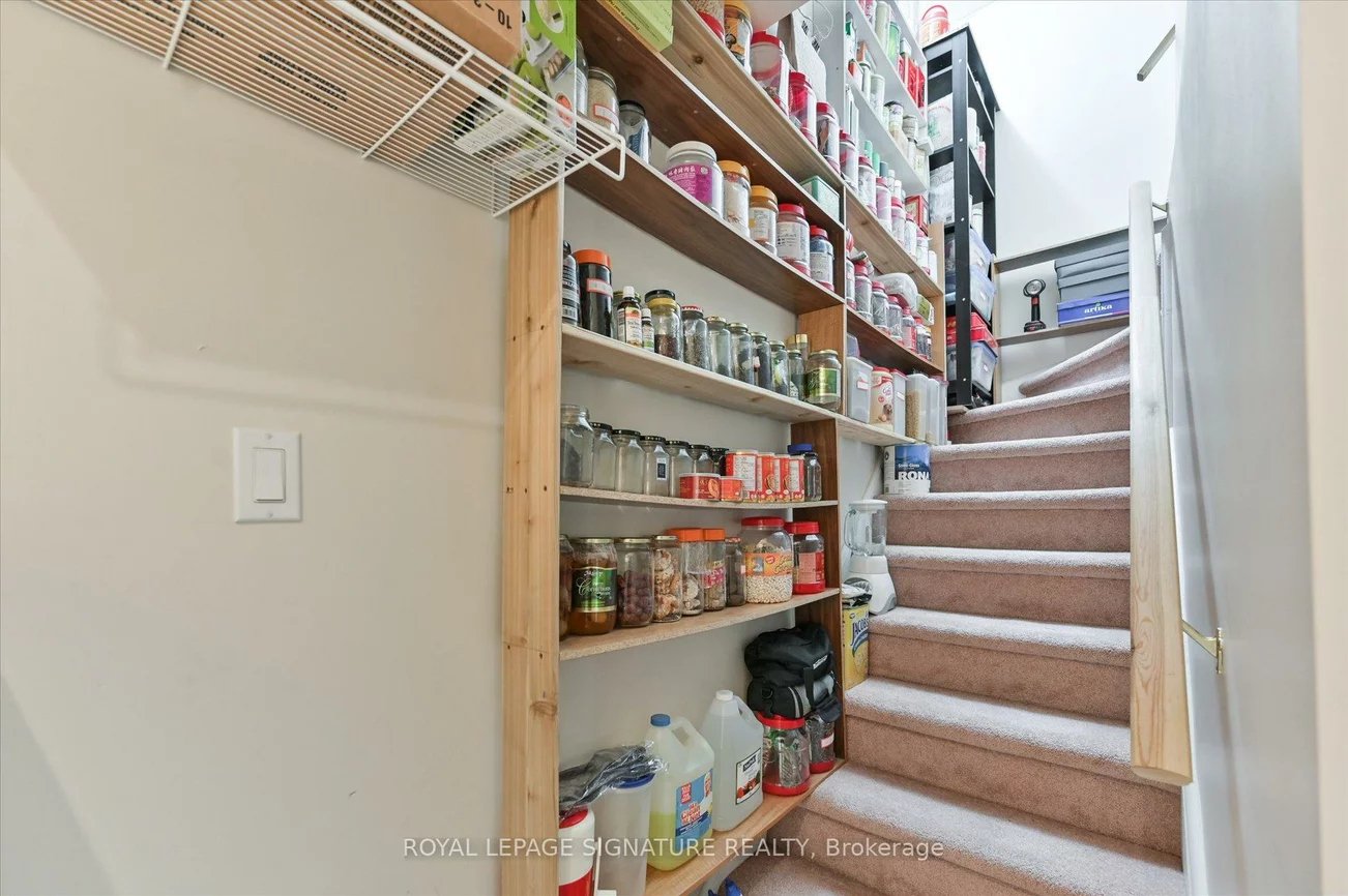 5481, Palmerston, Central Erin Mills, Mississauga
