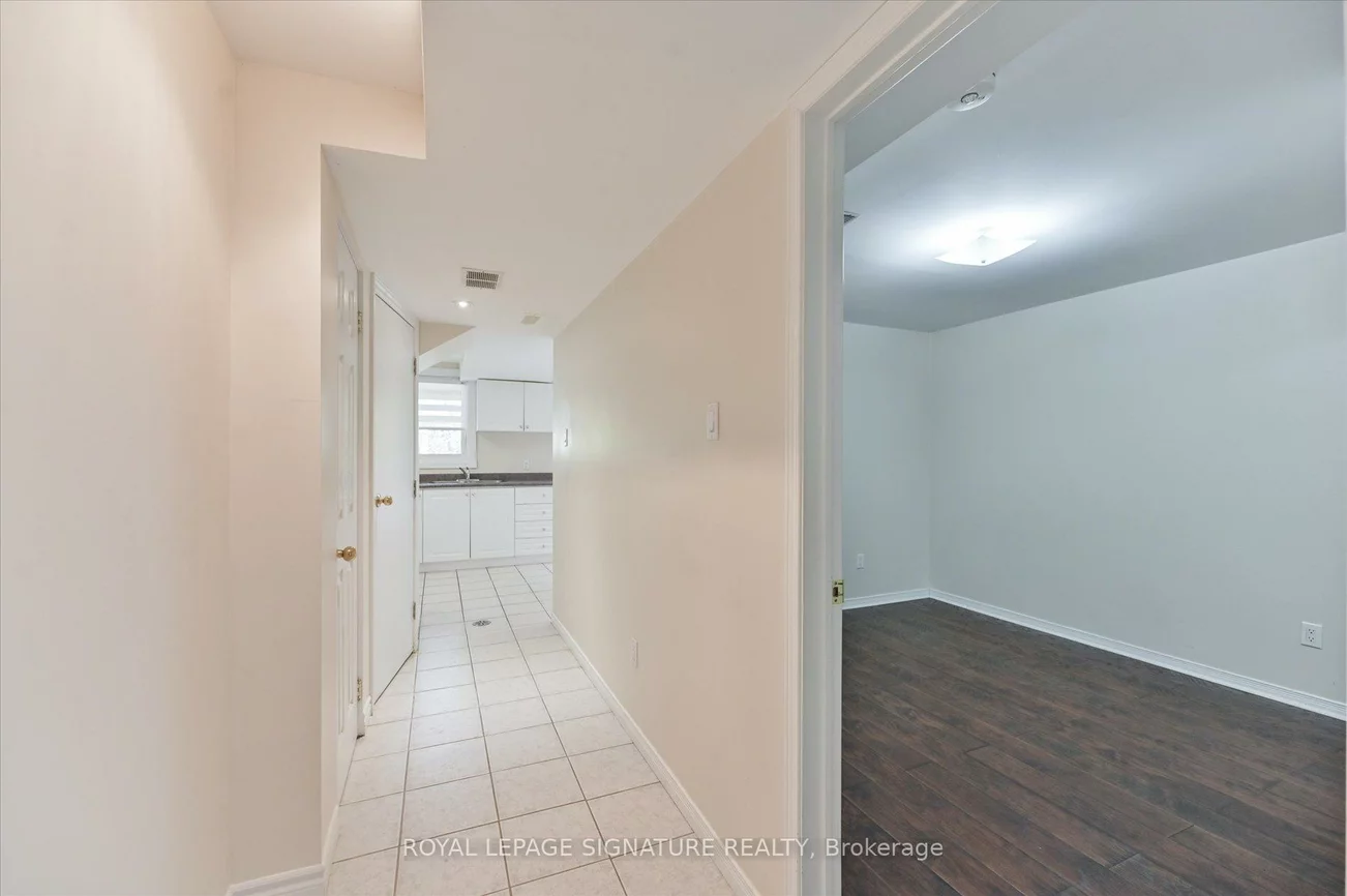 5481, Palmerston, Central Erin Mills, Mississauga