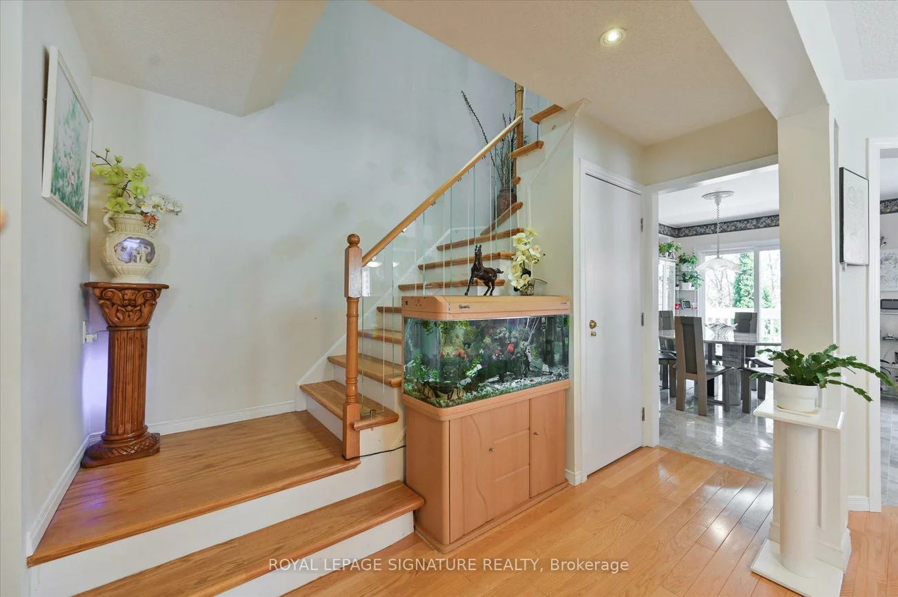 5481, Palmerston, Central Erin Mills, Mississauga