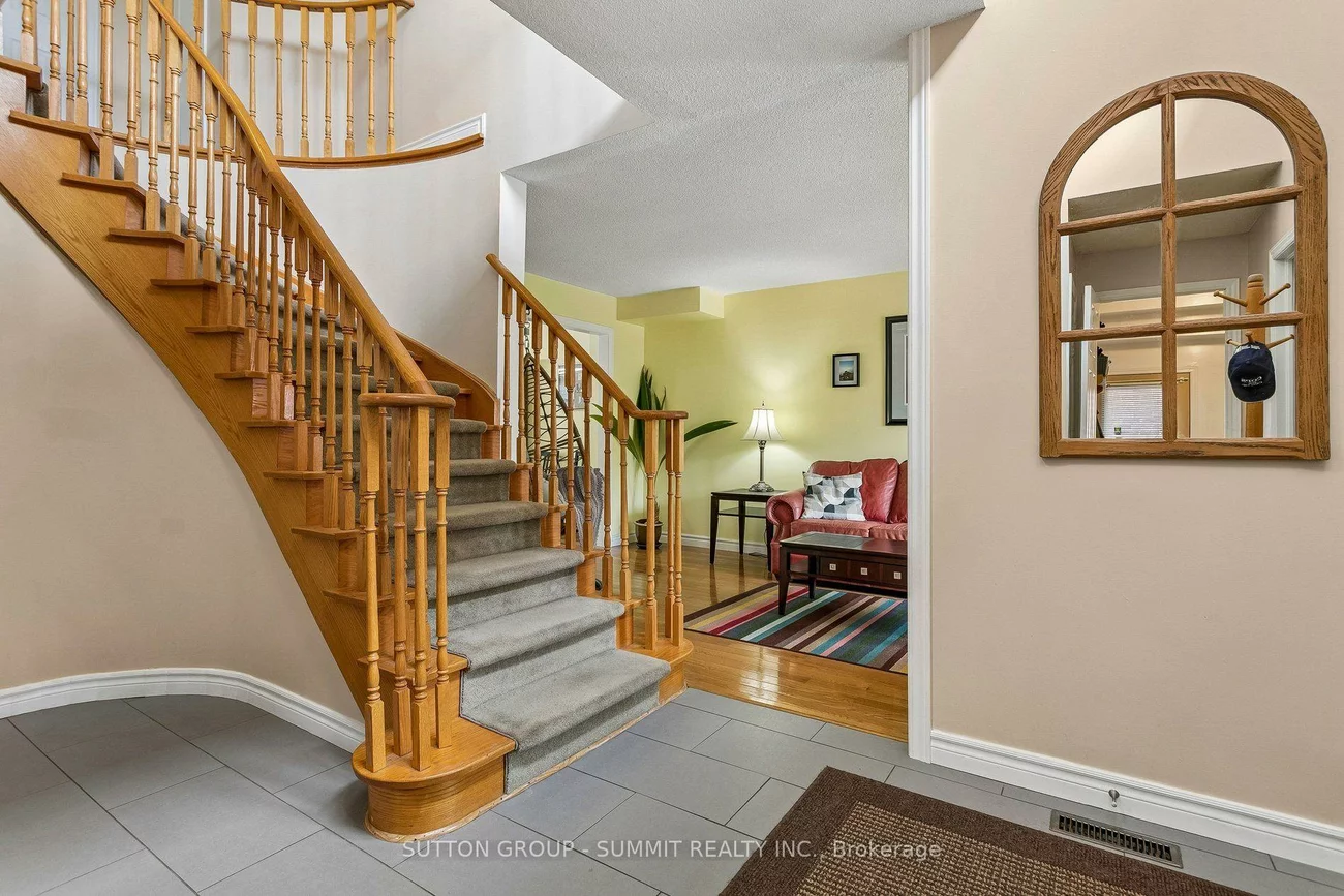 3176, DOVETAIL, Erin Mills, Mississauga