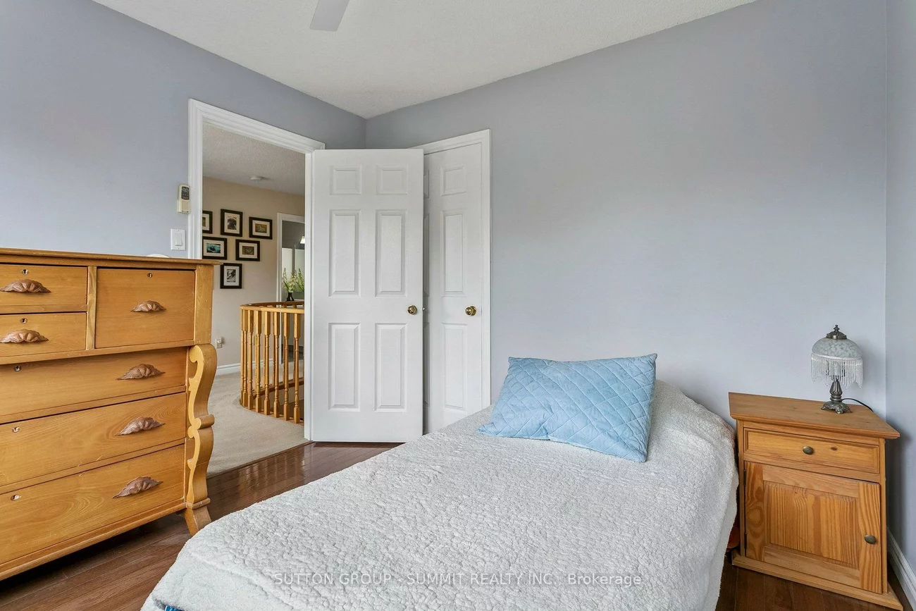 3176, DOVETAIL, Erin Mills, Mississauga