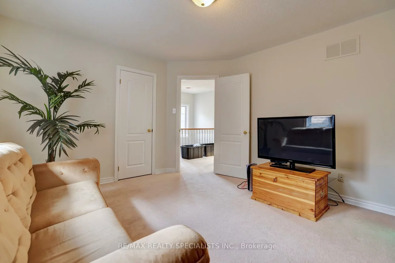 2947, Hammond, Sheridan, Mississauga