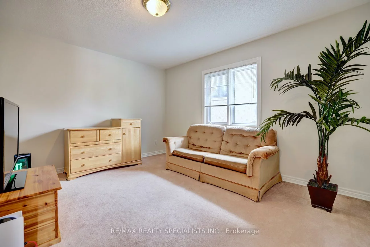 2947, Hammond, Sheridan, Mississauga