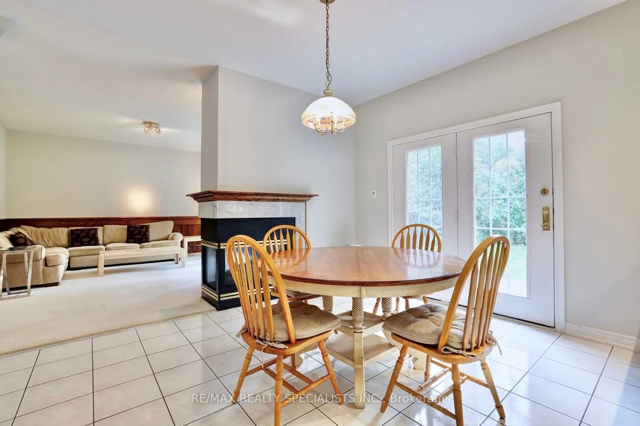 2947, Hammond, Sheridan, Mississauga