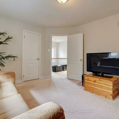 2947, Hammond, Sheridan, Mississauga