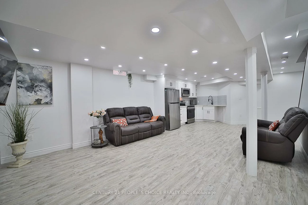 3596, Nutcracker, Lisgar, Mississauga