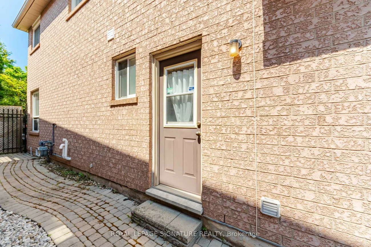 5390, Mcfarren, Central Erin Mills, Mississauga