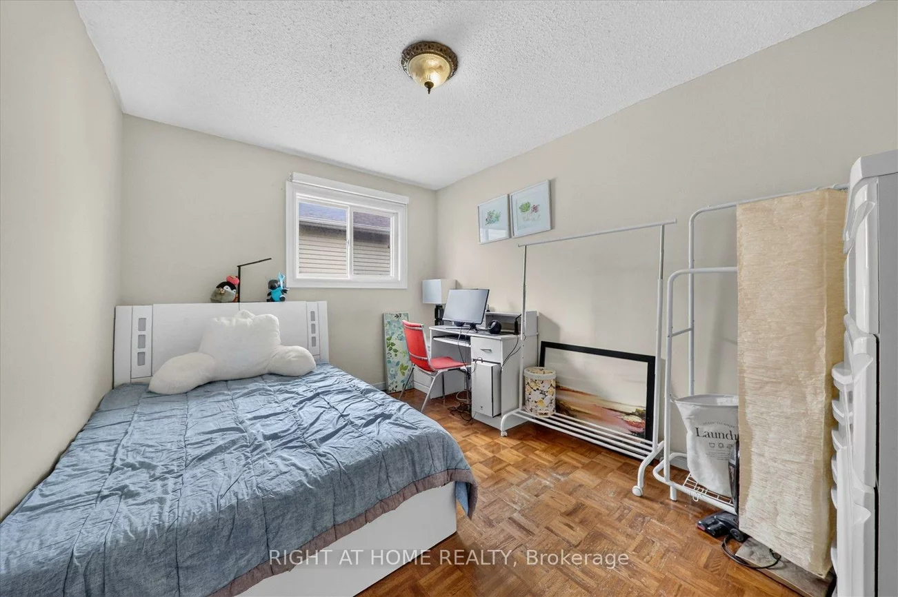 531, Wallenberg, Creditview, Mississauga