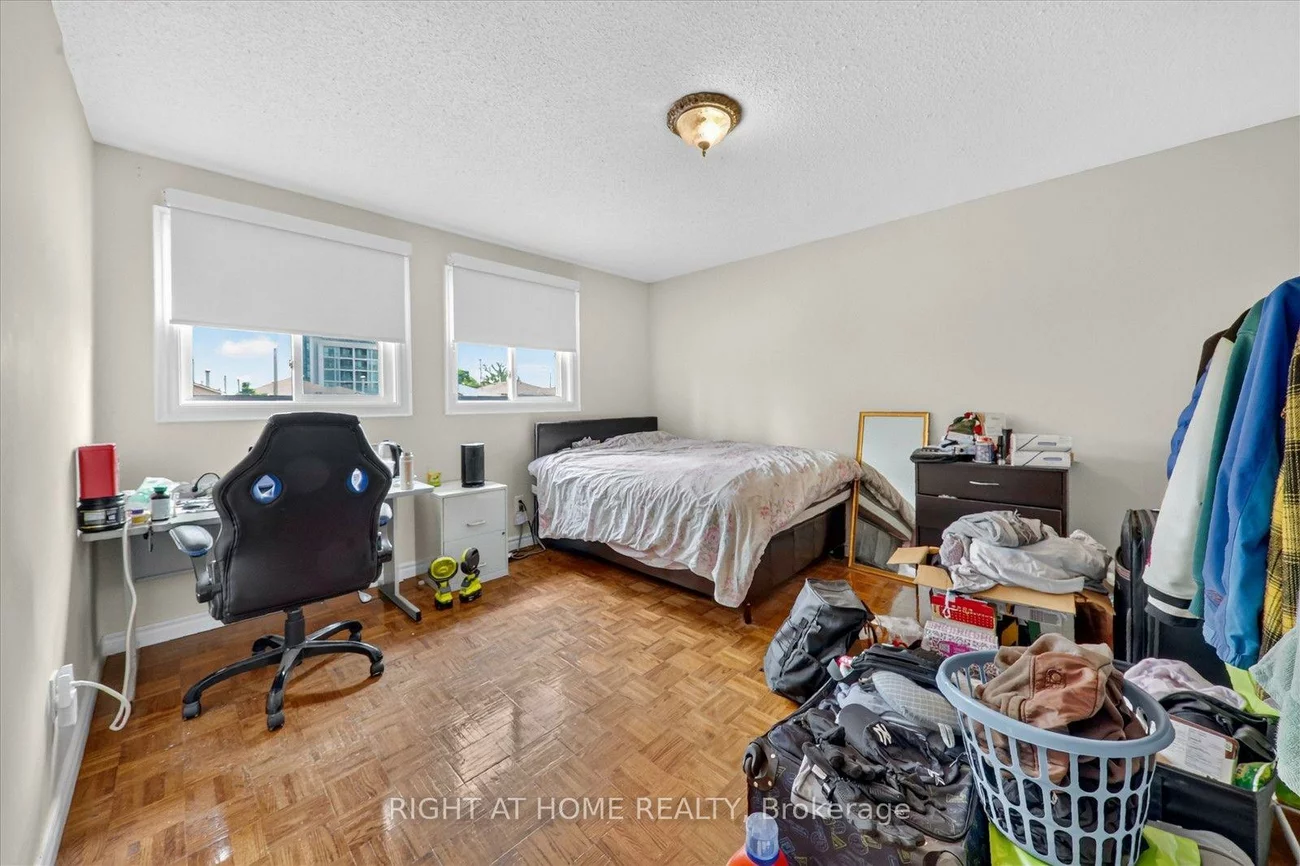 531, Wallenberg, Creditview, Mississauga