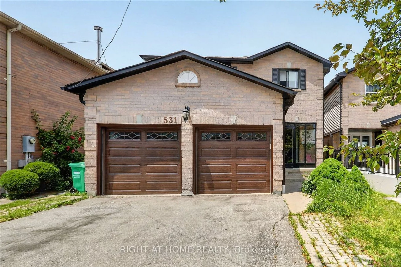 531, Wallenberg, Creditview, Mississauga