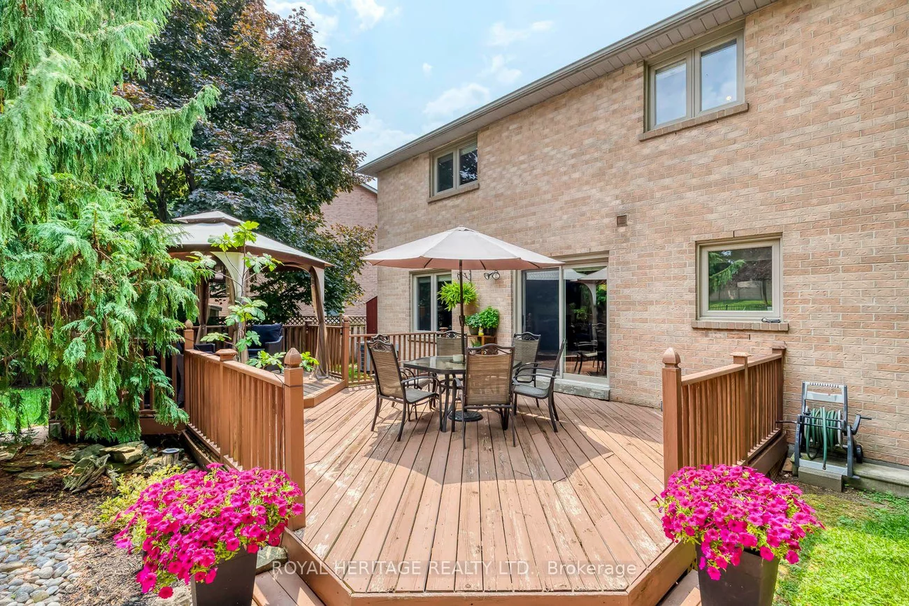 1451, Ravensmoor, East Credit, Mississauga
