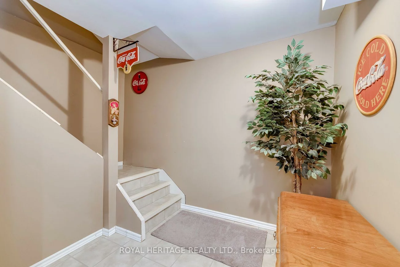 1451, Ravensmoor, East Credit, Mississauga