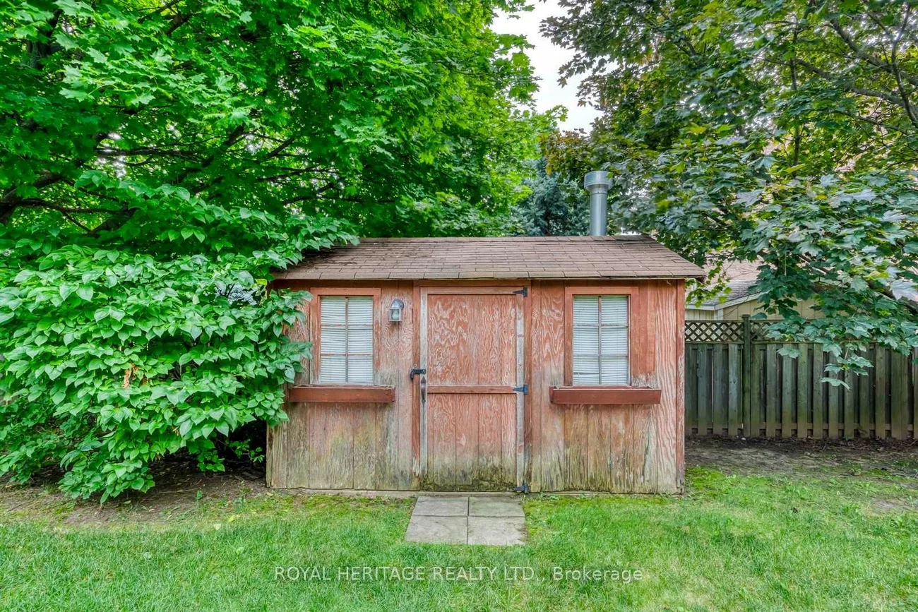 1451, Ravensmoor, East Credit, Mississauga