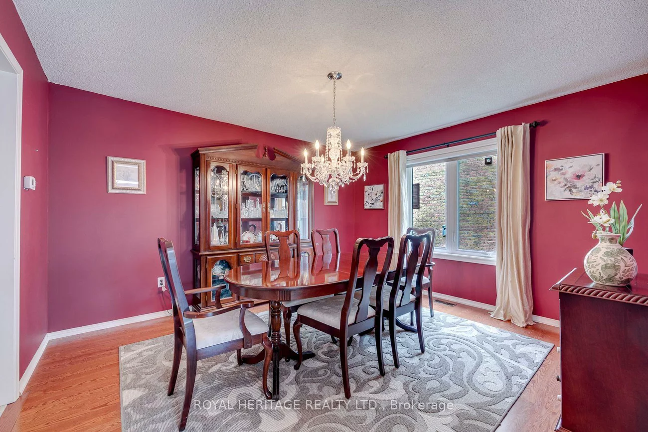 1451, Ravensmoor, East Credit, Mississauga