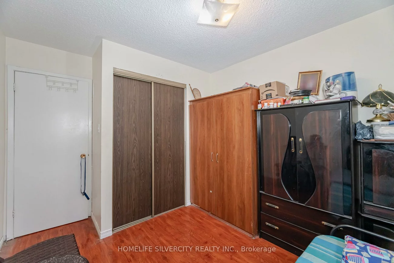 3315, Dwiggin, Malton, Mississauga