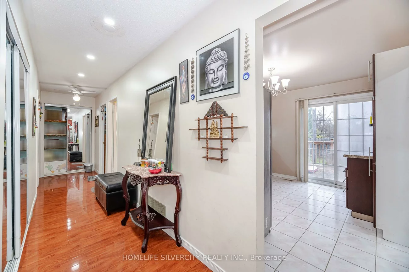 3315, Dwiggin, Malton, Mississauga