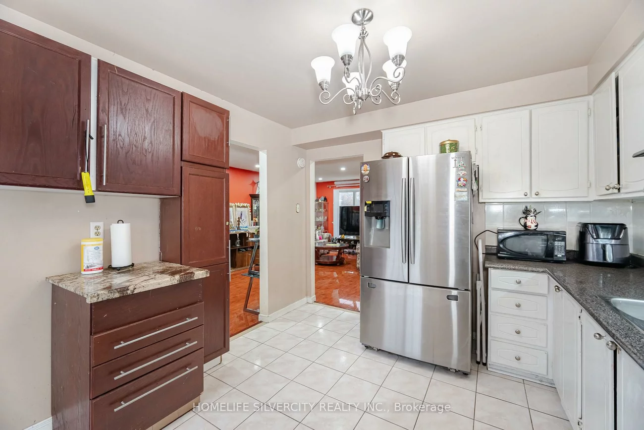 3315, Dwiggin, Malton, Mississauga