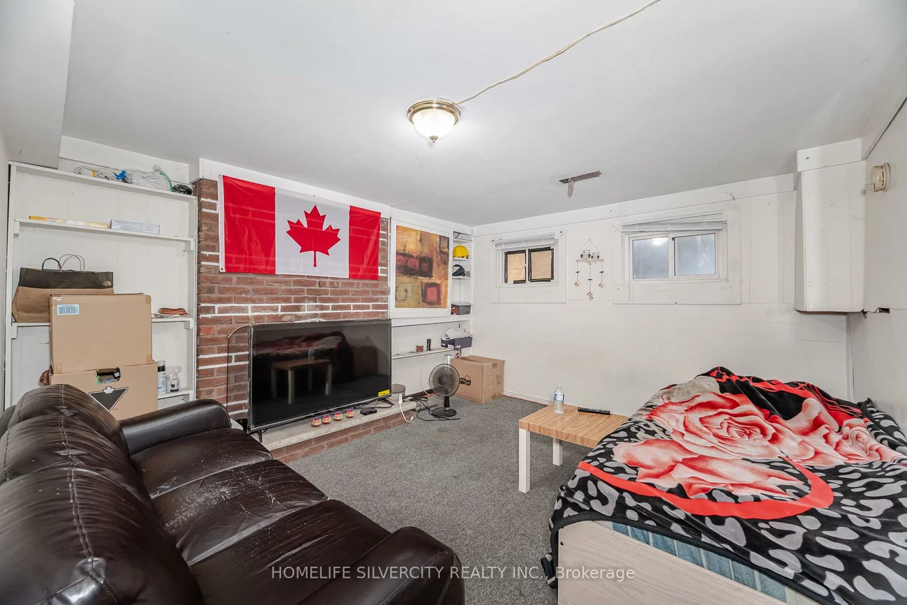 3315, Dwiggin, Malton, Mississauga