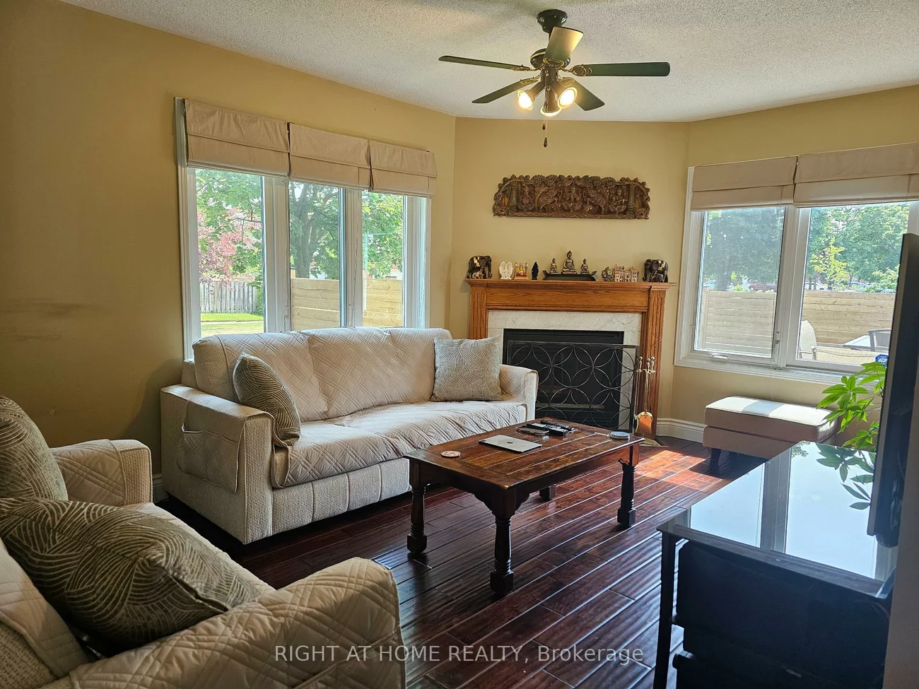 710, Ashprior, Hurontario, Mississauga