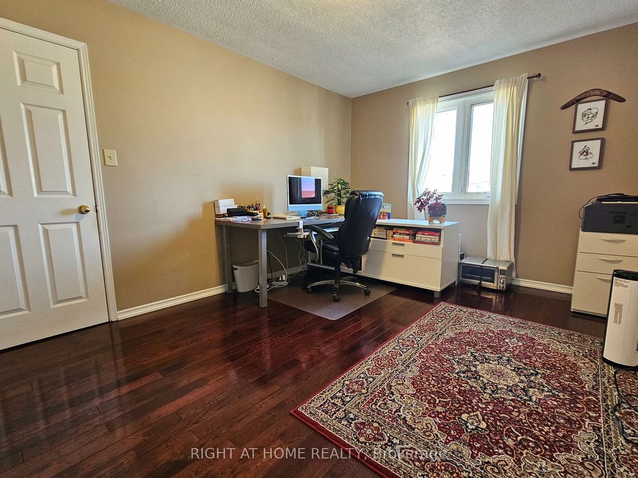 710, Ashprior, Hurontario, Mississauga