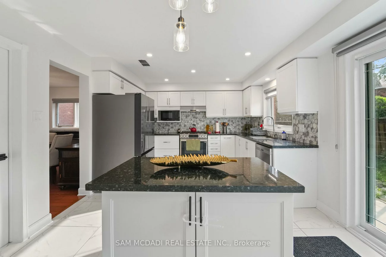 4778, Crystal Rose, East Credit, Mississauga