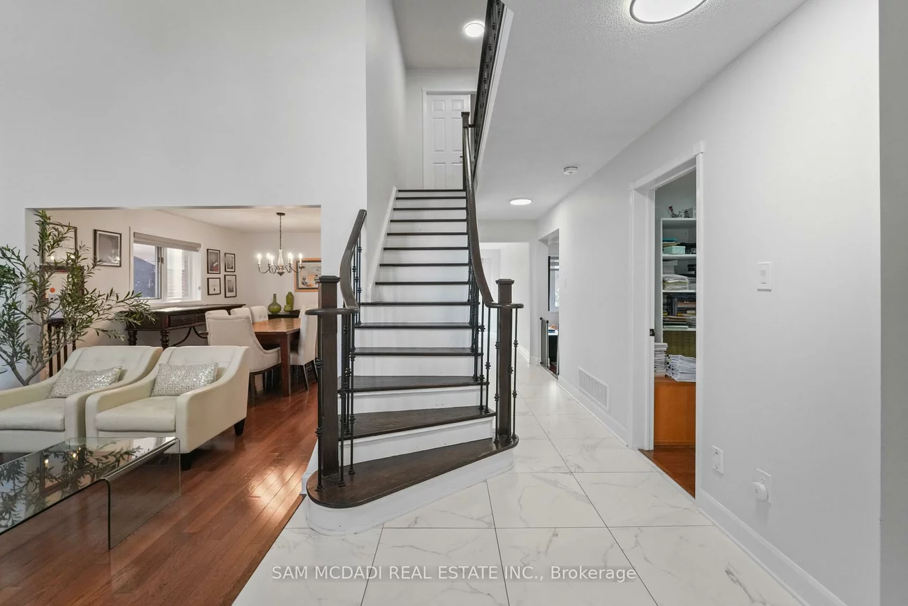 4778, Crystal Rose, East Credit, Mississauga