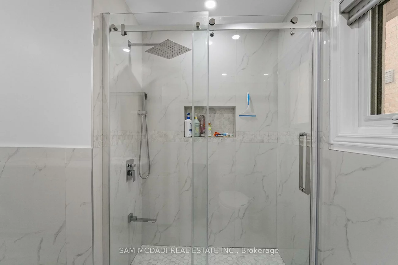 4778, Crystal Rose, East Credit, Mississauga