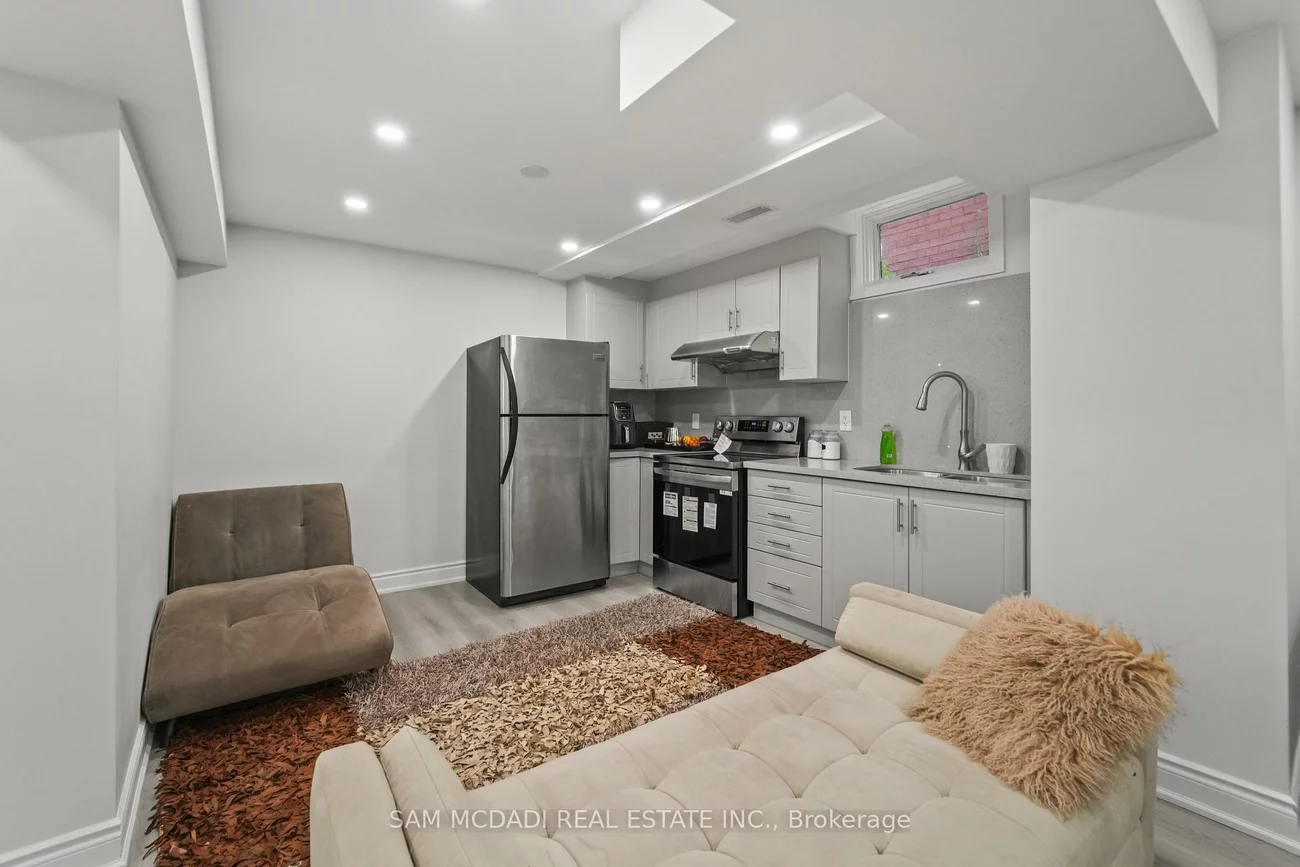 4778, Crystal Rose, East Credit, Mississauga