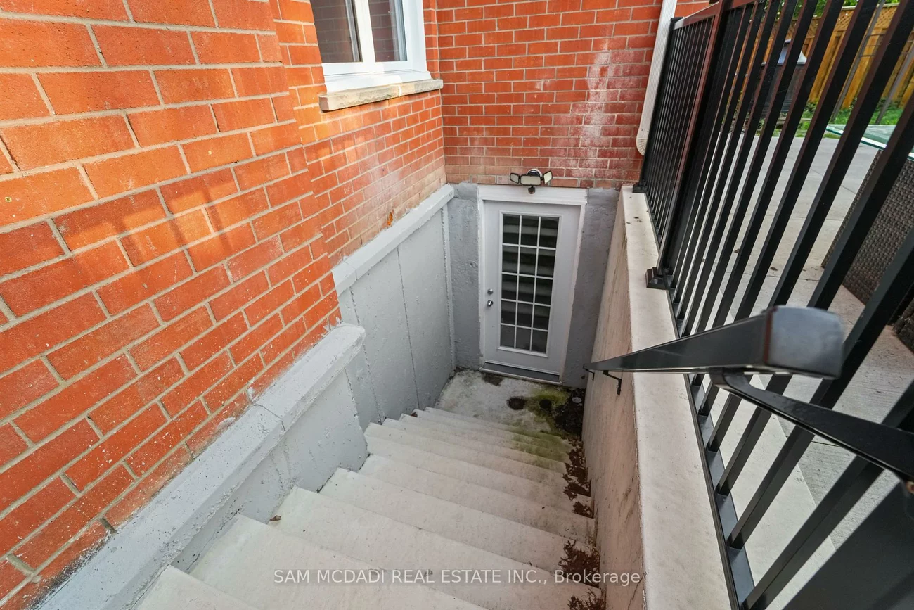 4778, Crystal Rose, East Credit, Mississauga