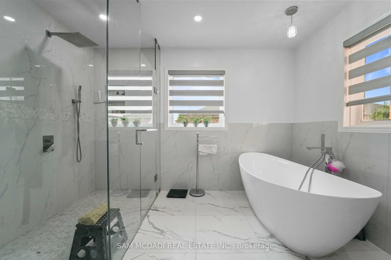 4778, Crystal Rose, East Credit, Mississauga