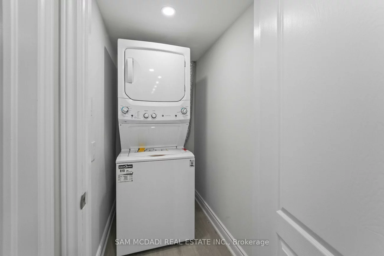 4778, Crystal Rose, East Credit, Mississauga