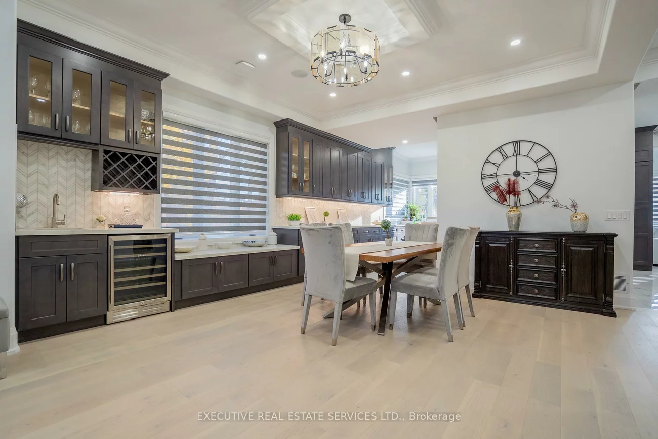 1138, Garden, Lorne Park, Mississauga