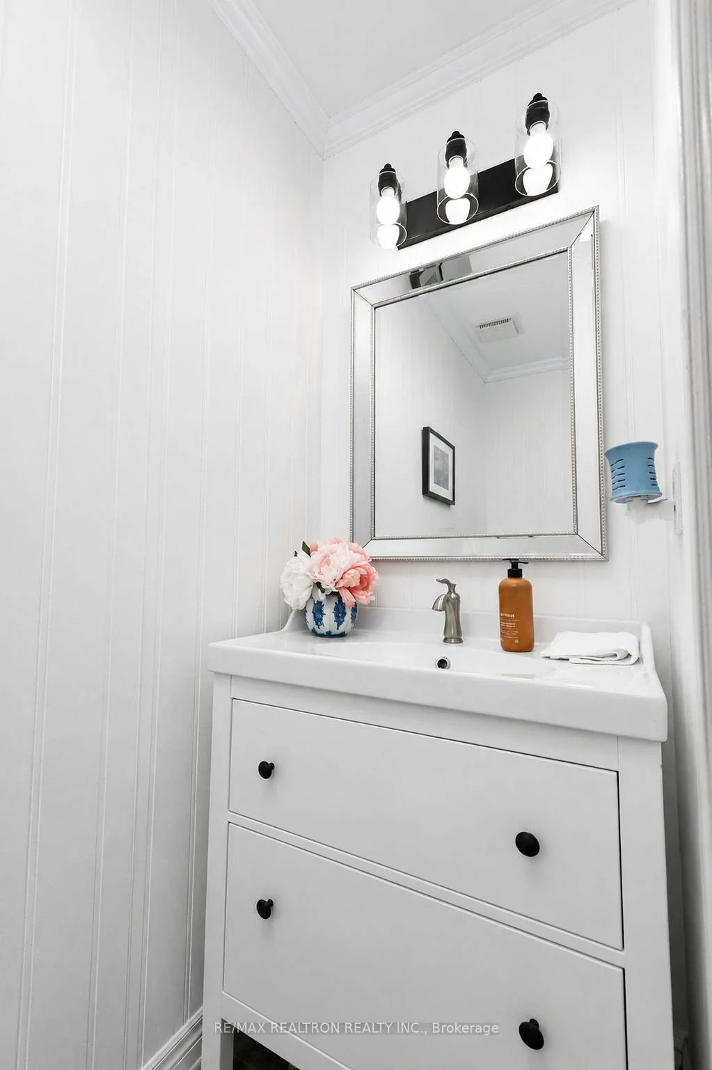 6026, Roxbury, East Credit, Mississauga