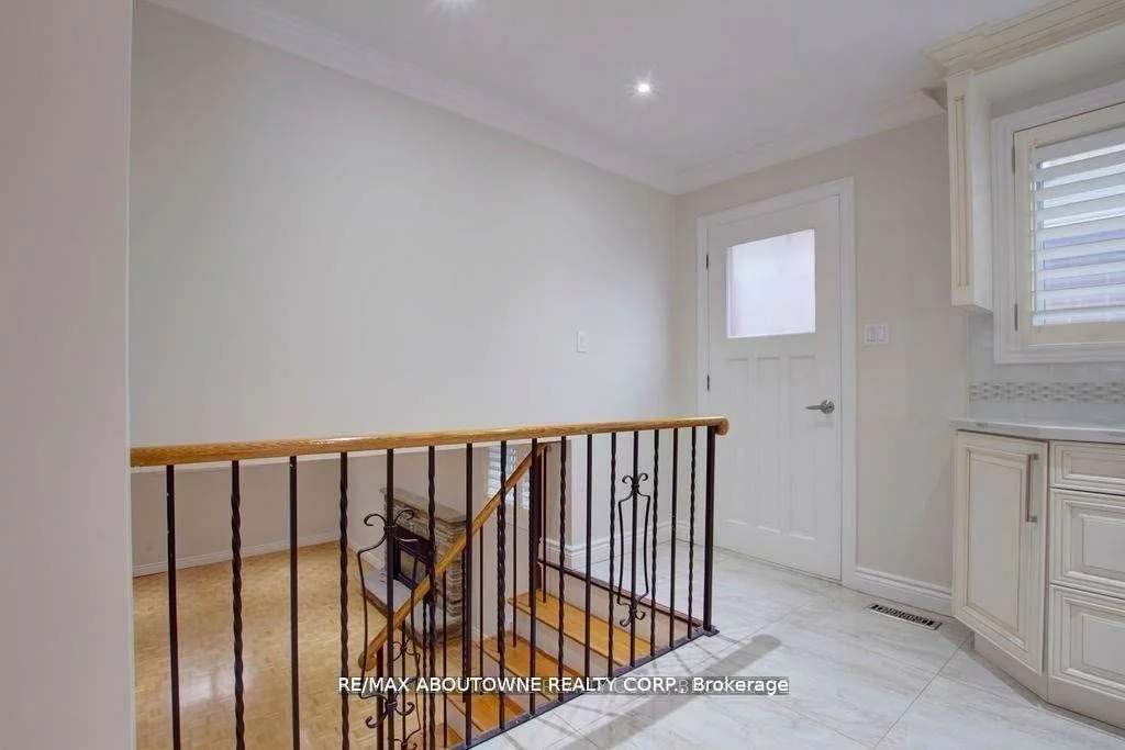 6346, Neuchatel, Meadowvale, Mississauga